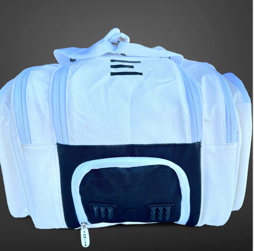 THRIVE PICKLEBALL
Elite Pro Tour Bag w/shoe bag - WHITE £115.00