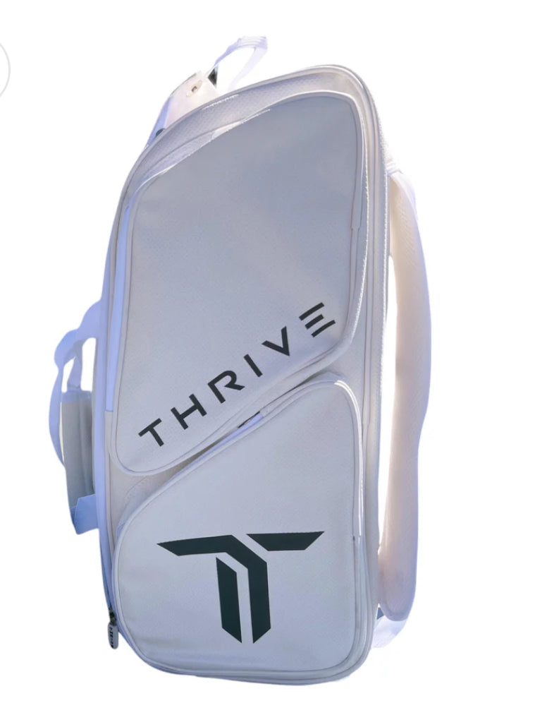 THRIVE PICKLEBALL
Elite Pro Tour Bag w/shoe bag - WHITE £115.00