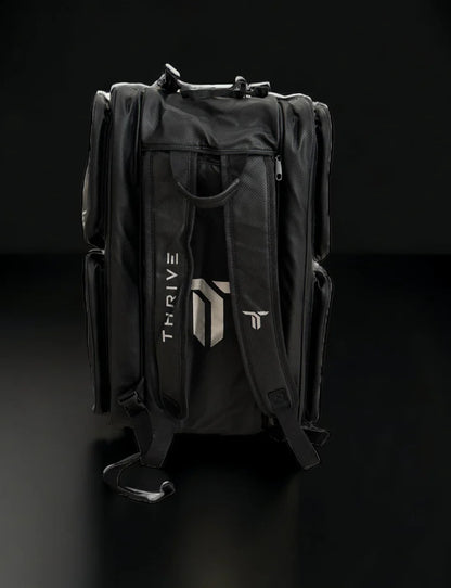 THRIVE PICKLEBALL
Elite Pro Tour Bag w/shoe bag- BLACK. £115.00