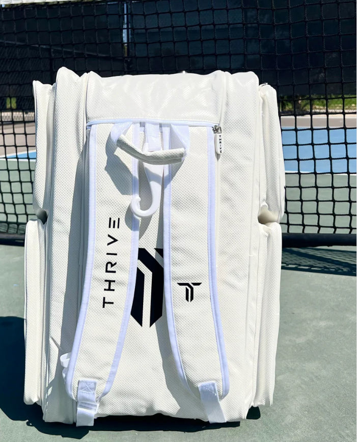THRIVE PICKLEBALL
Elite Pro Tour Bag w/shoe bag - WHITE £115.00
